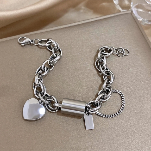 Silver Heart Charm Bracelet - Picture 3 of 3